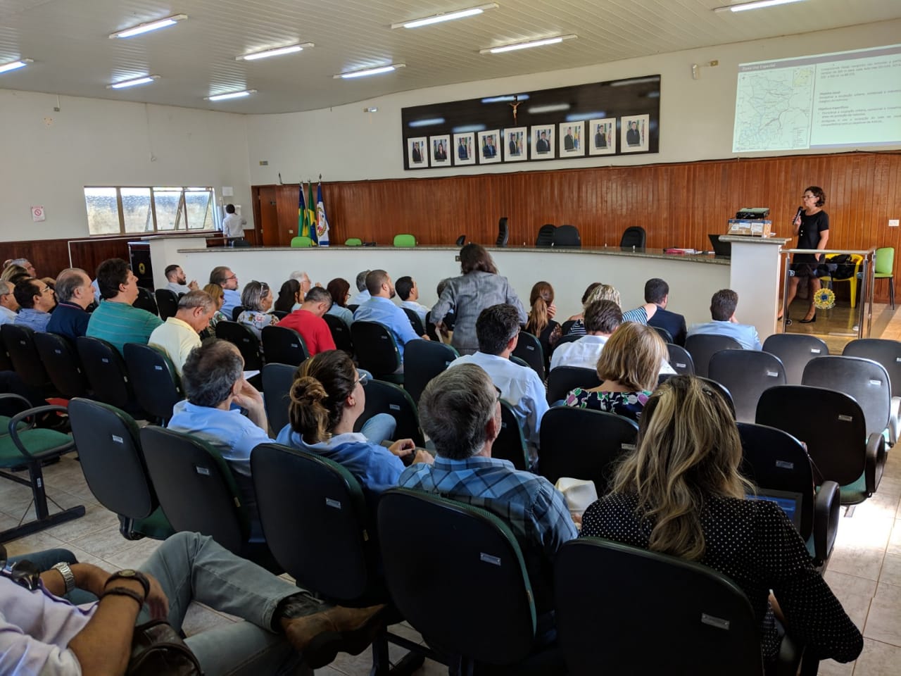STCP TRAÇA DIRETRIZES PARA FINALIZAÇÃO DO PLANO DE MANEJO DA ÁREA DE PROTEÇÃO AMBIENTAL JOÃO LEITE