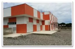 Elaboração dos projetos de engenharia nas etapas de serviços e estudos preliminares, projetos básicos, projetos executivos e serviços complementares, para implantação de 02 (duas) KF’s (casas de força) com área total de 757,34 m2 e 9.000m de rede de dutos para alimentação de todos os sistemas de auxílios visuais e eletrônicos nas cabeceiras 15 e 33 do Aeroporto internacional Afonso Pena, Curitiba/PR.